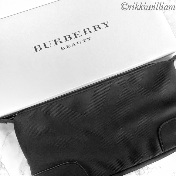 burberry beauty bag